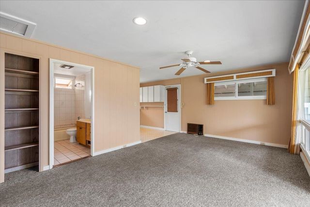 345 Auhana Rd, Kihei, HI 96753