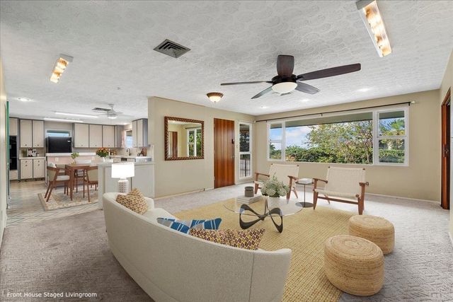 345 Auhana Rd, Kihei, HI 96753