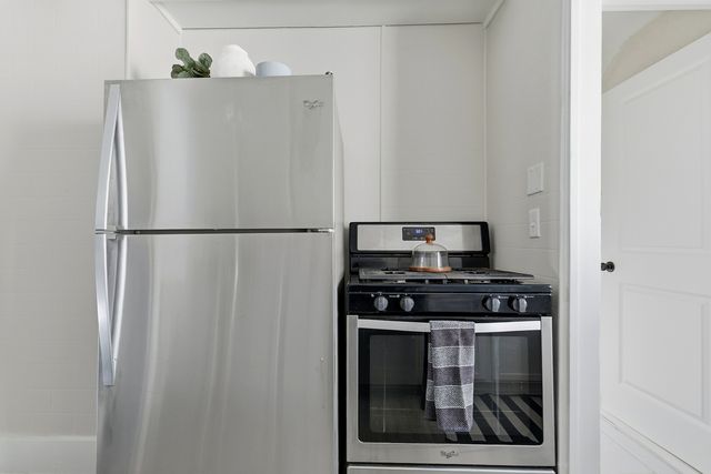 1217 35th Street, Rock Island, IL 61201