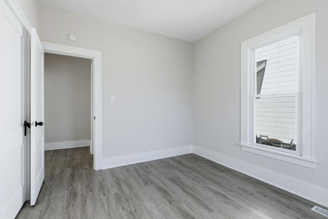 1217 35th Street, Rock Island, IL 61201