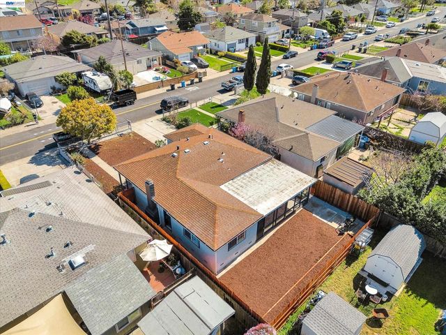 147 Wisteria Dr, East Palo Alto, CA 94303