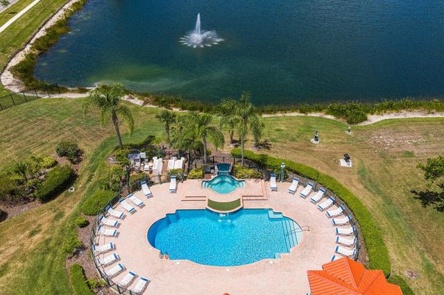 18108 PEREGRINES PERCH PLACE 7110, Lutz, FL 33558