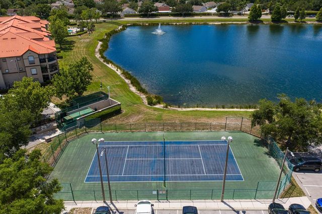 18108 PEREGRINES PERCH PLACE 7110, Lutz, FL 33558