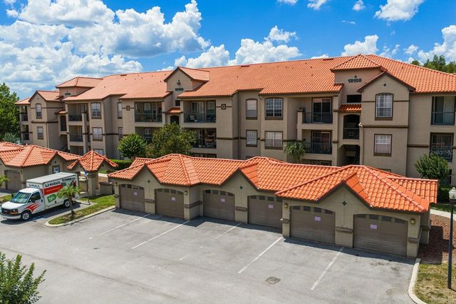 18108 PEREGRINES PERCH PLACE 7110, Lutz, FL 33558