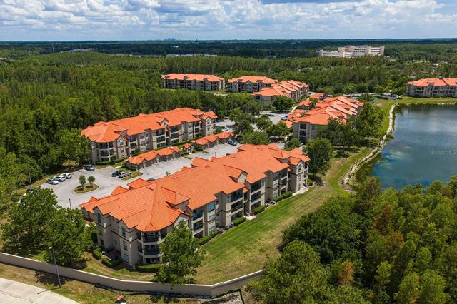 18108 PEREGRINES PERCH PLACE 7110, Lutz, FL 33558