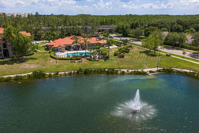 18108 PEREGRINES PERCH PLACE 7110, Lutz, FL 33558