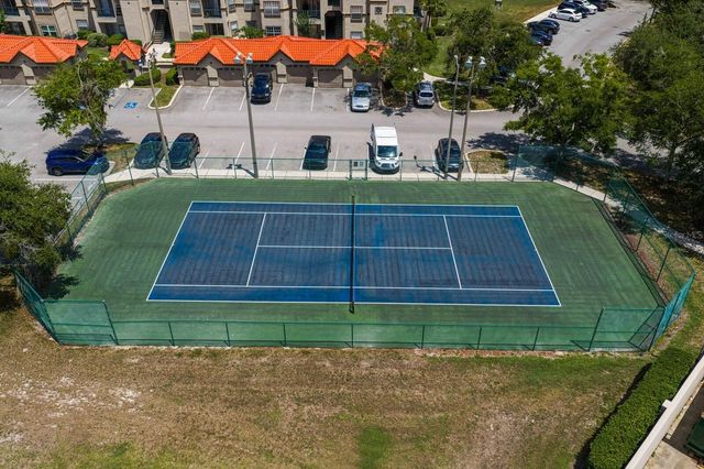 18108 PEREGRINES PERCH PLACE 7110, Lutz, FL 33558