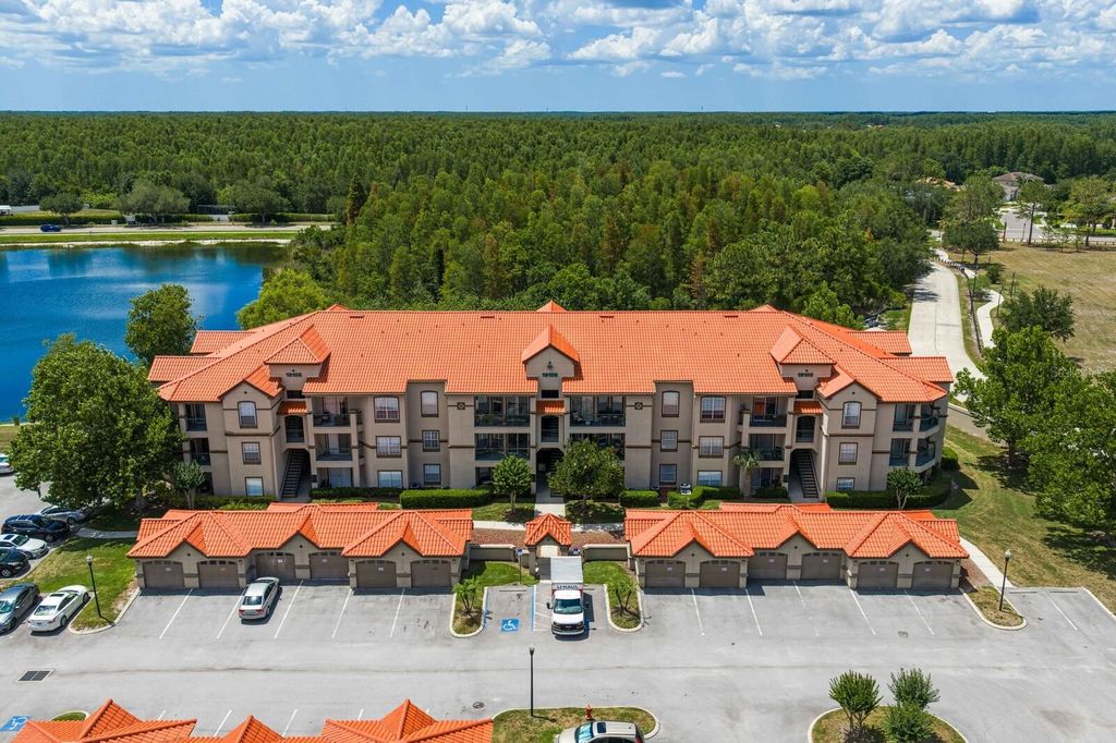 18108 PEREGRINES PERCH PLACE 7110, Lutz, FL 33558