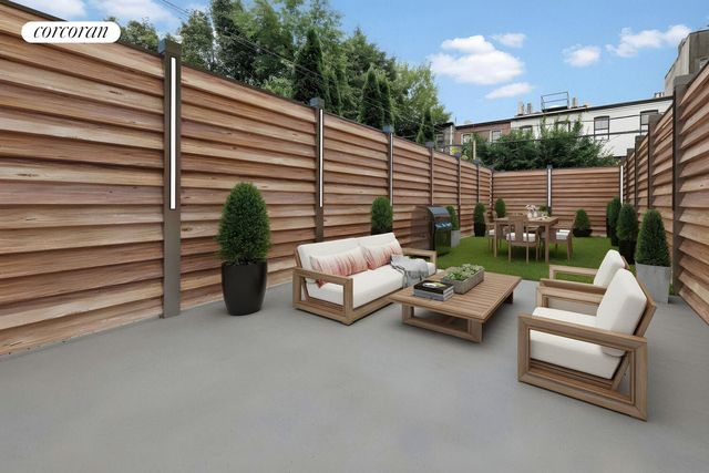 1002 PUTNAM Avenue, New York City, NY 11221