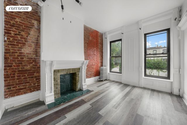 1002 PUTNAM Avenue, New York City, NY 11221