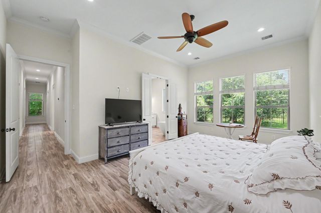 25210 Wilkes Park, Tomball, TX 77375