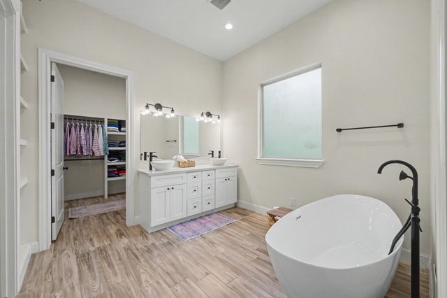 25210 Wilkes Park, Tomball, TX 77375