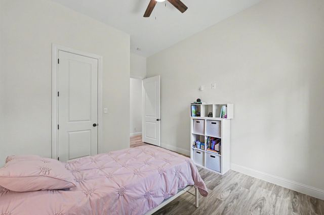 25210 Wilkes Park, Tomball, TX 77375