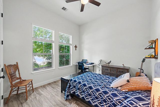 25210 Wilkes Park, Tomball, TX 77375