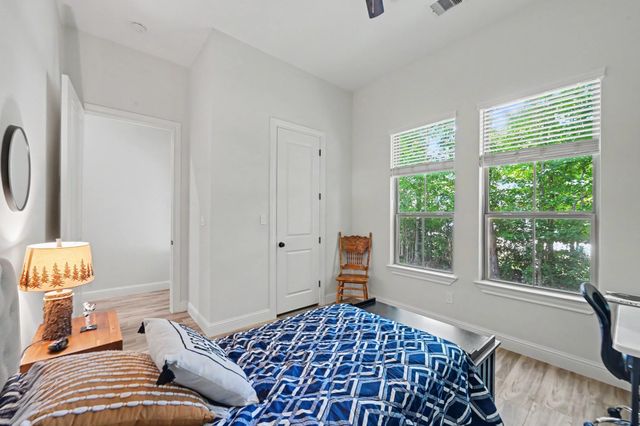 25210 Wilkes Park, Tomball, TX 77375