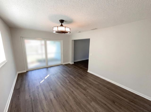 1930 NE 23rd Terrace, Jensen Beach, FL 34957