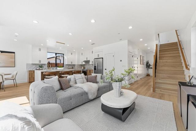 Sequoia Avenue, Redwood City, CA 94061