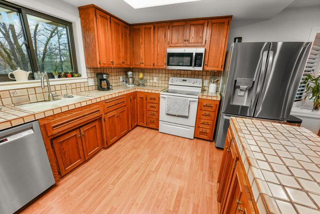 5120 McKeon Ponderosa, Foresthill, CA 95631