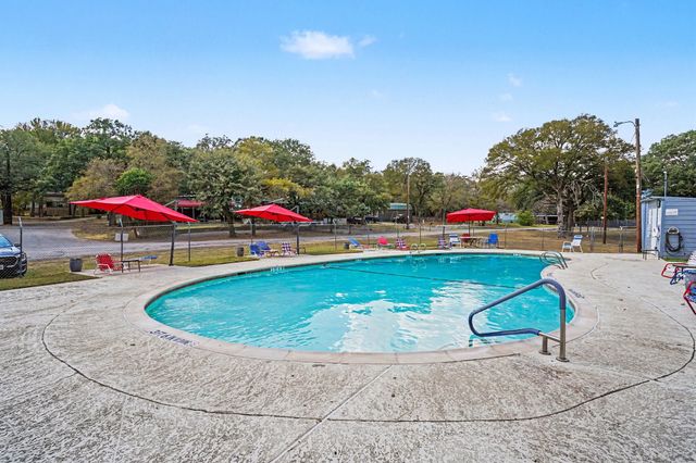 205 Davis Ranch Road, Alvarado, TX 76009