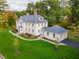 59 Wolcott Woods Lane 59, Milton, MA 02186
