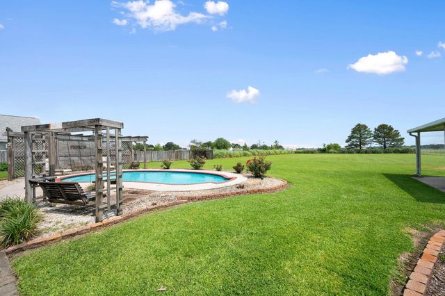 19706 Highway 643, Vacherie, LA 70090