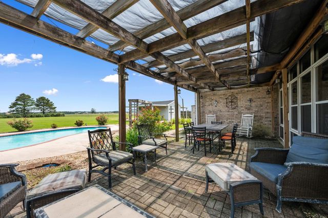 19706 Highway 643, Vacherie, LA 70090