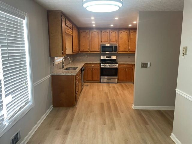 1075 Crystal Water Drive, Lawrenceville, GA 30045