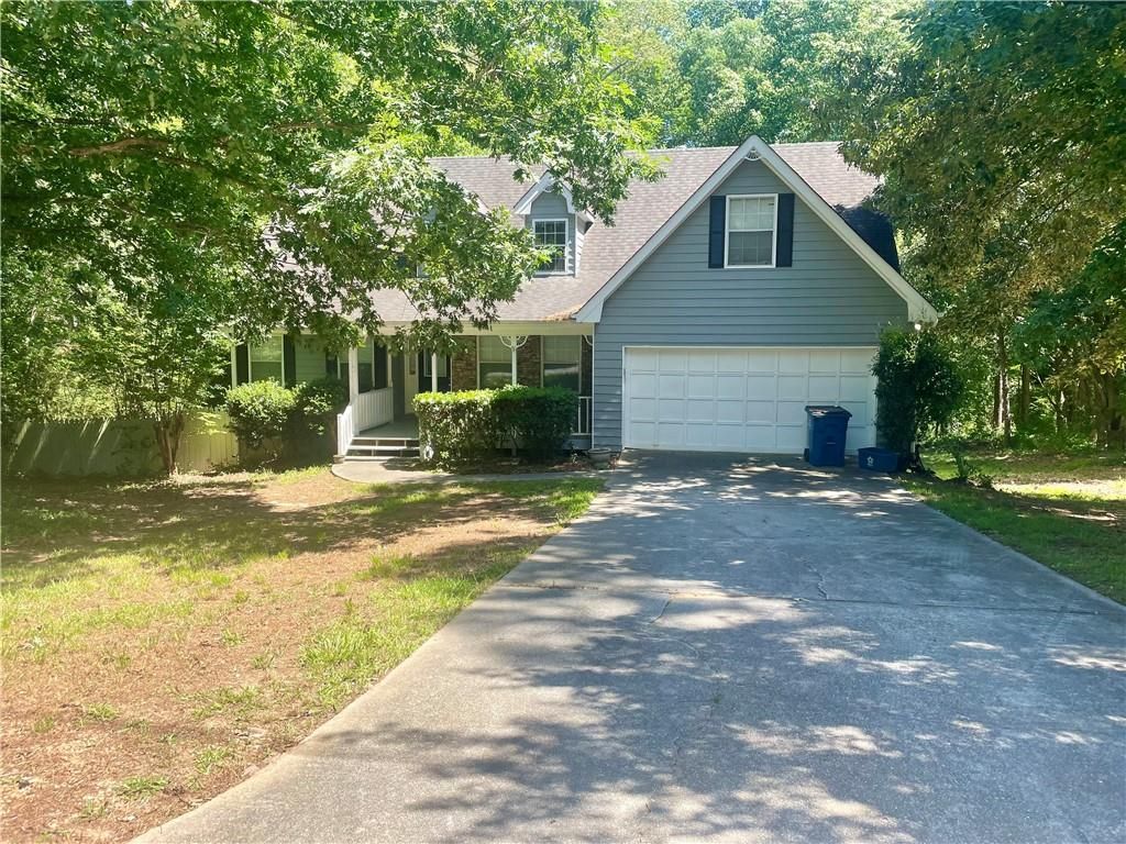 1075 Crystal Water Drive, Lawrenceville, GA 30045