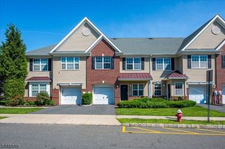 74 Andrews Way, Piscataway Twp., NJ 08854