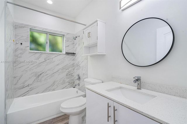 16350 SW 50th Terrace, Miami, FL 33185