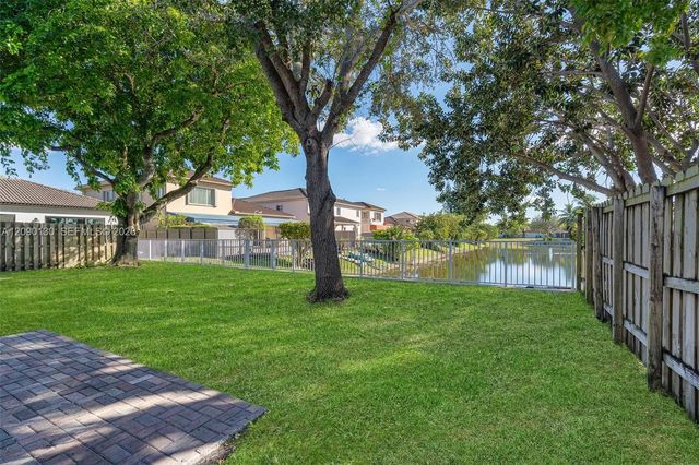 16350 SW 50th Terrace, Miami, FL 33185