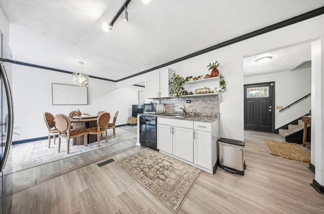 5560 Fescue Drive, Hilliard, OH 43026