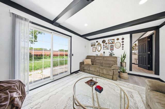 5560 Fescue Drive, Hilliard, OH 43026
