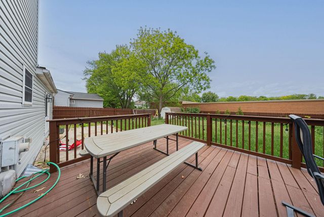 5560 Fescue Drive, Hilliard, OH 43026