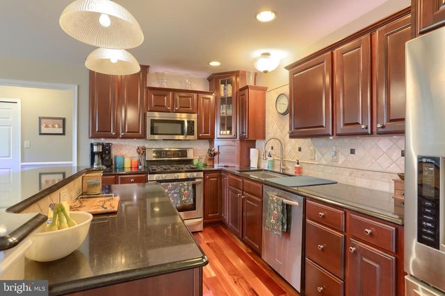 1920 PRESERVE LN, Palmyra, PA 17078