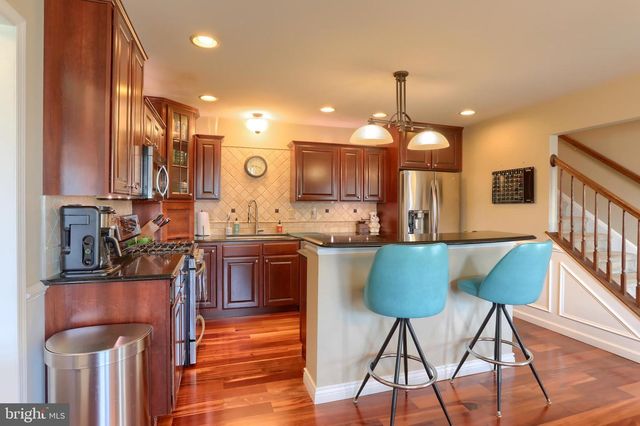 1920 PRESERVE LN, Palmyra, PA 17078