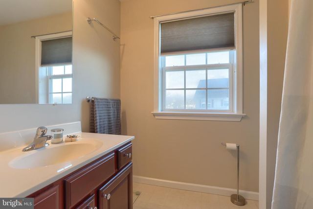 1920 PRESERVE LN, Palmyra, PA 17078