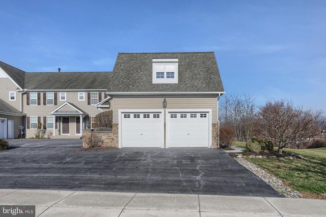 1920 PRESERVE LN, Palmyra, PA 17078