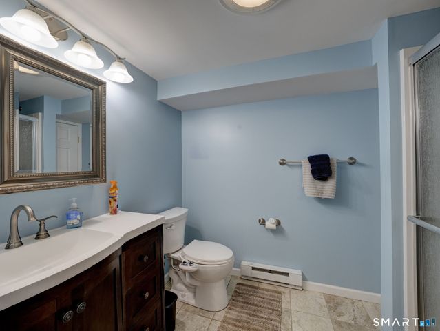 49 Beverly Drive, Avon, CT 06001