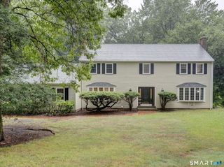 49 Beverly Drive, Avon, CT 06001