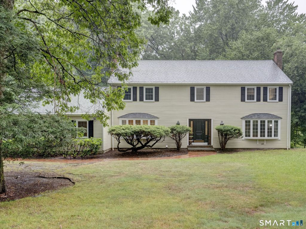 49 Beverly Drive, Avon, CT 06001