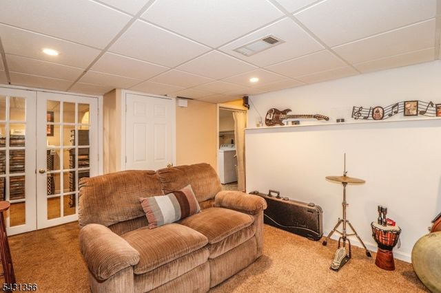 94 Hayes Ave, Clark Twp., NJ 07066
