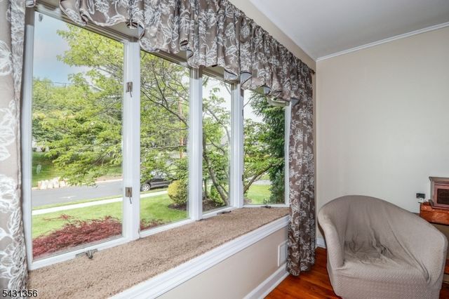 94 Hayes Ave, Clark Twp., NJ 07066