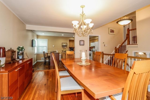 94 Hayes Ave, Clark Twp., NJ 07066