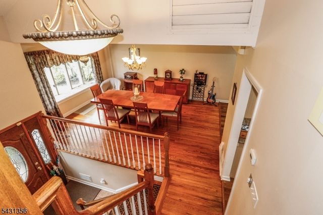 94 Hayes Ave, Clark Twp., NJ 07066