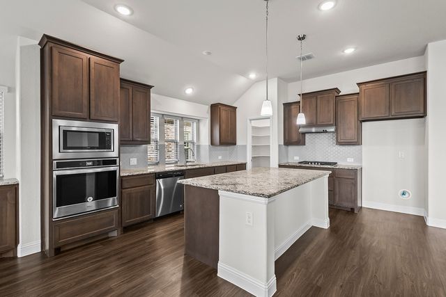 2911 Winchester Avenue, Melissa, TX 75454