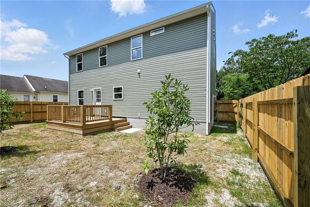 1085 Hugo ST, Norfolk, VA 23513