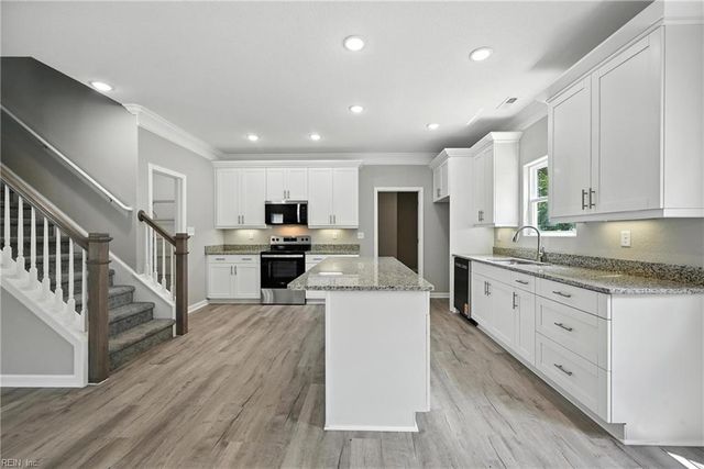 1085 Hugo ST, Norfolk, VA 23513