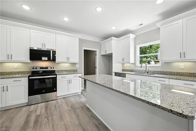 1085 Hugo ST, Norfolk, VA 23513