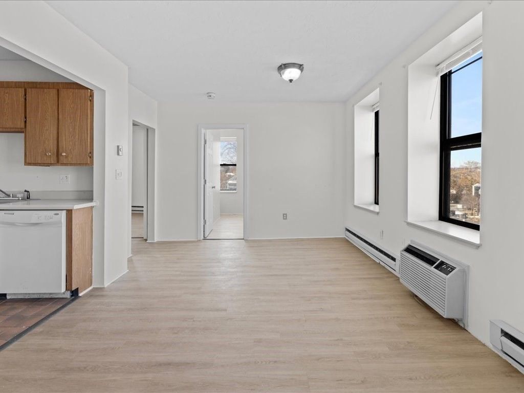 1 Cypress Rd 107, Boston, MA 02135